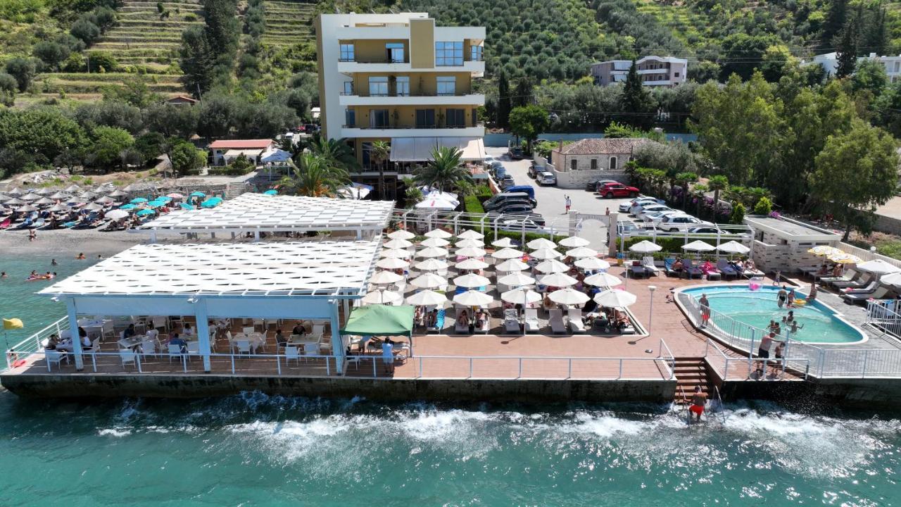 Paradise Beach Hotel Radhimë Exterior foto